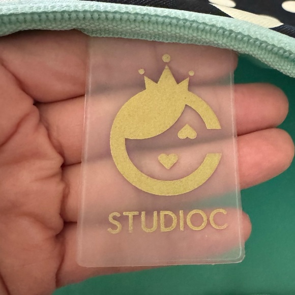 Studio C Black White Polka Dot Padded Laptop Tablet Sleeve Case Exterior Pocket - Picture 9 of 9